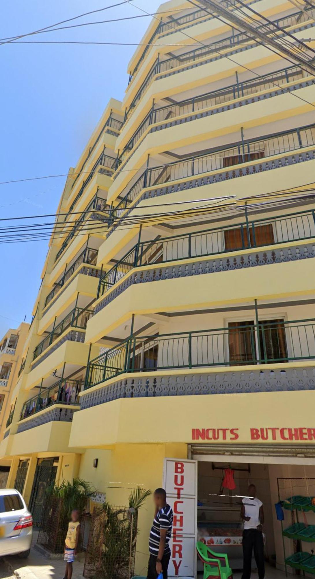 Cosy Studio Yellow House Bamburi Apartment Mombasa Exterior photo